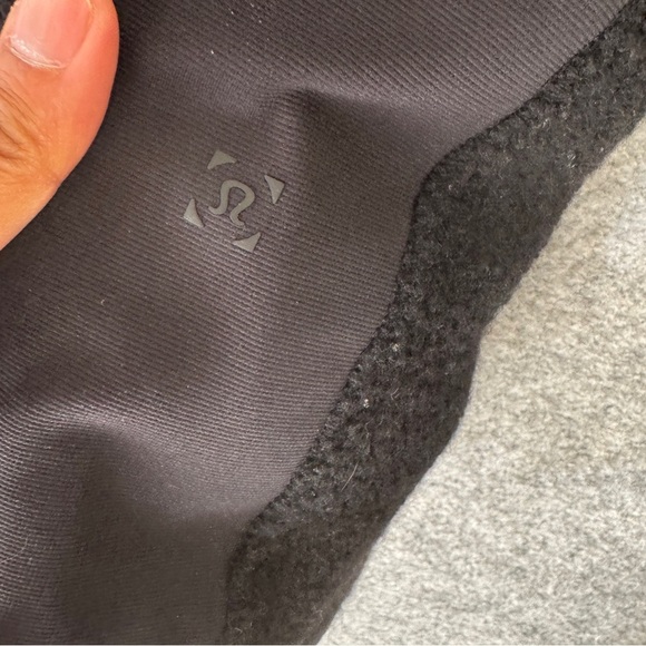 Lululemon Tundra Trek 1/2 Zip Black Sherpa Fleece Pullover Jacket Size S - Picture 5 of 16